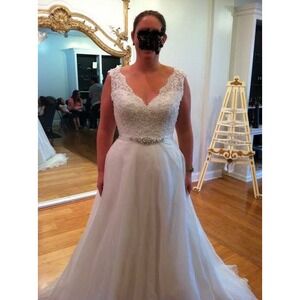 Maggie Sottero Wedding Dress Bridal Gown Lace Beaded Sleeveless White Size 12-14